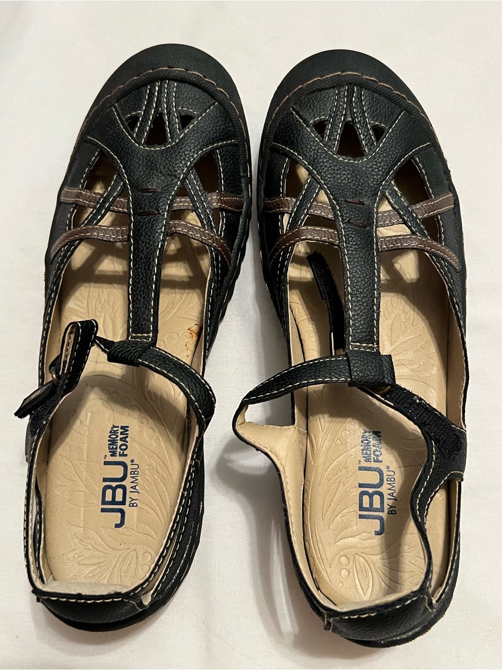 JBU Black and Brown T-Strap Comfort Sandals